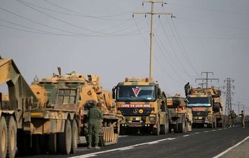 آليات عسكرية تركية (Reuters)