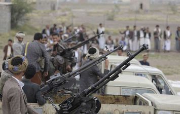 مقاتلون حوثيون في اليمن (AP )