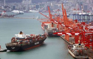 ارتفاع صادرات كوريا الجنوبية بنسبة 5ر4% في فبراير