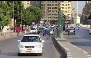 انتظام سير السيارات بشوارع القاهرة- ارشيفية