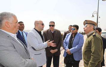 خلال الجولة 