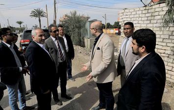 خلال الزيارة 