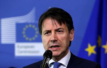 رئيس الوزراء الإيطالي يؤكد إغلاق لومبارديا والأقاليم الشمالية للبلاد