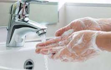 غسل اليدين بالصابون للوقاية من الكورونا 