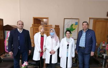 فرق طبية من جامعة الزقازيق 