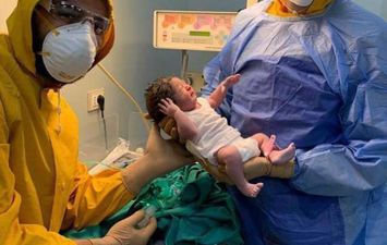 أول ولادة قيصرية لمصابة بكورونا في مستشفى الغردقة العام