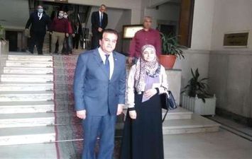 الدكتورة نهى حبشي مع وزير التعليم العالي