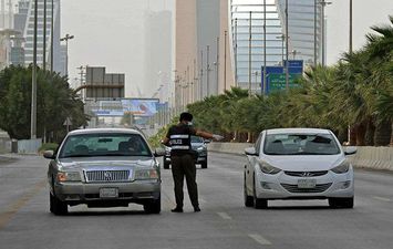 السعودية: تقديم حظر التجول في الدمام والطائف والقطيف إلى الساعة الثالثة عصراً 