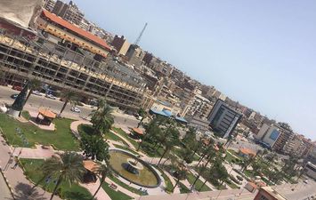 حدائق بلا اسوار و بلا مواطنين فى بورسعيد