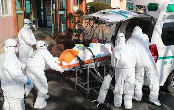 الصين تسجل 12 إصابة بفيروس كورونا