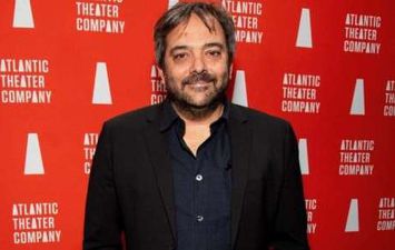 وفاة الموسيقي آدم شليزنجر متأثرا بإصابته بفيروس كورونا