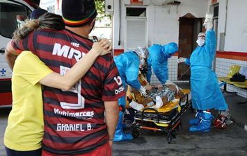 البرازيل تسجل أكثر من 32 ألف حالة إصابة جديدة بكورونا | أهل مصر