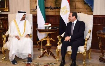 الرئيس السيسي ومحمد بن زايد يتبادلان التهنئة