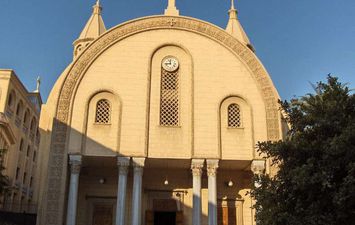الكنسية القبطية &quot; تأجيل فتح الكنائس بالقاهرة والإسكندرية حتى منتصف يوليو