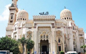 مسجد المرسي أبو العباس بالإسكندرية 