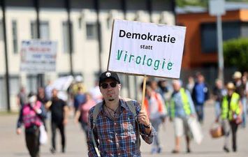 مظاهرات في ألمانيا ضد قيود كورونا 