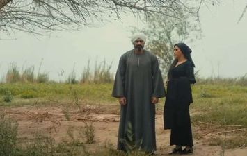 ياسر جلال ومي عمر في مسلسل الفتوة الحلقة 12