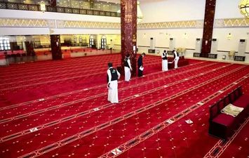 إعادة فتح مساجد مكة 