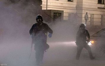 الغاز المسيل للدموع يهدد بانتشار كورونا