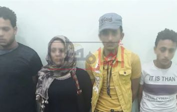 المتهمين 