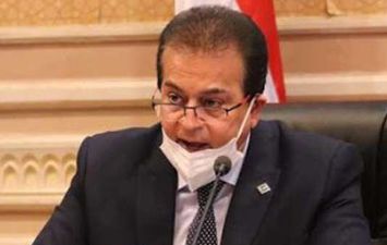  خالد عبدالغفار وزير التعليم العالي