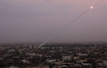 رصد إطلاق صواريخ من غزة باتجاه إسرائيل 