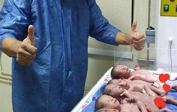 سيدة تضع 5 توائم بالغردقة