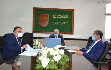 قرارات عاجلة لمجلس جامعة الإسكندرية بشأن امتحانات الفرق النهائية