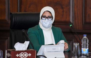 محافظ الإسكندرية يستقبل وزيرة الصحة