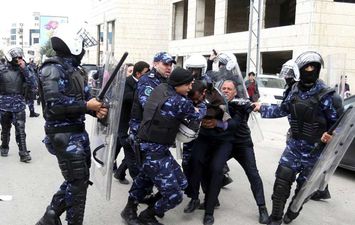 اعتقال مواطنين فلسطينيين 