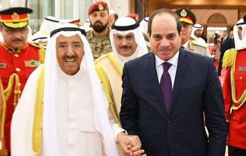 السيسي يطمئن على صحة أمير الكويت عقب إجرائه عملية جراحية