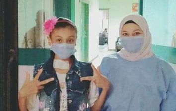 تعافي طفلة من فيروس كورونا بالشرقية