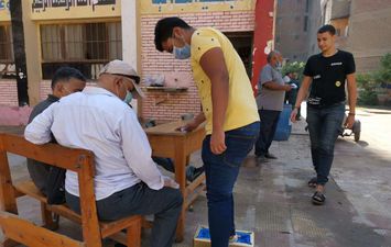 على التليجرام.. تداول أسئلة امتحان الإيطالى للثانوية العامة من داخل اللجان &quot; صور&quot; 