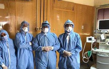فريق طبى بجامعة أسيوط ينقذ مسن مصاب بفيروس كورونا