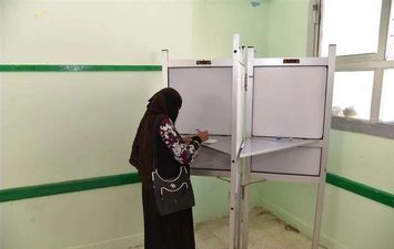 أهل مصر ترصد مشاركة المرأة المطروحية الفعالة في اليوم الأول بالعملية الانتخابية بمجلس الشيوخ 2020  
