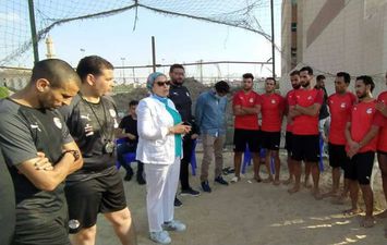 الدكتورة سحر عبد الحق عضو مجلس إدارة اتحاد الكرة 