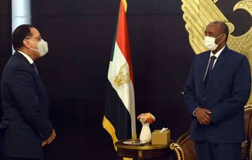الفريق أول الركن عبد الفتاح البرهان، رئيس مجلس السيادة السودانى ورئيس الوزراء مصطفى مدبولي