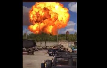 انفجار محطة وقود  