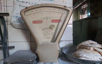 حملات تموينية لمتابعة تطبيق منظومة الخبز الجديدة بالإسكندرية