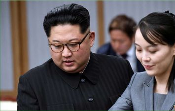 زعيم كوريا الشمالية كيم جونج أون واخته الصغرى كيم يو جونج