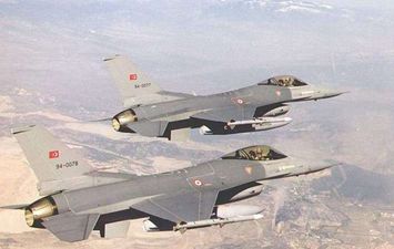 مقاتلات تركية 
