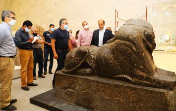 وزير السياحة يقف على الأعمال النهائية للمتحف القومي للحضارة بالفسطاط تمهيدا لافتتاحه الوشيك