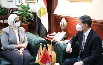 وزيرة الصحة: توقيع اتفاقية تعاون بين مصر والصين في مجال تصنيع لقاحات فيروس كورونا الشهر المقبل