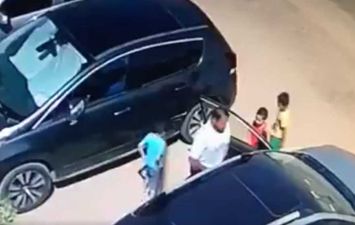 واقعة الاعتداء داخل السيارة بالقاهرة الجديدة