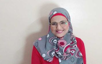 الدكتورة زينب مهدي 