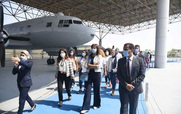 زيارة وزيرة الهجرة لمتحف القوات الجوية المصرية