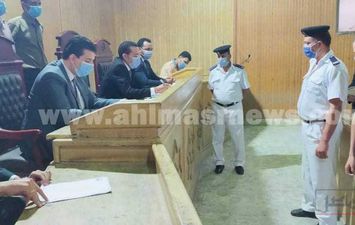 صورة أرشيفية لمحاكمة المهتم بمذبحة كفر الدوار 
