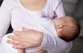 مشكلات آلام الثدي عند الرضاعة