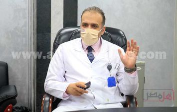 الدكتور عماد شاش مدير مستشفى الثدي