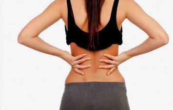 علاجات منزلية  لآلم الظهر عند النساء 